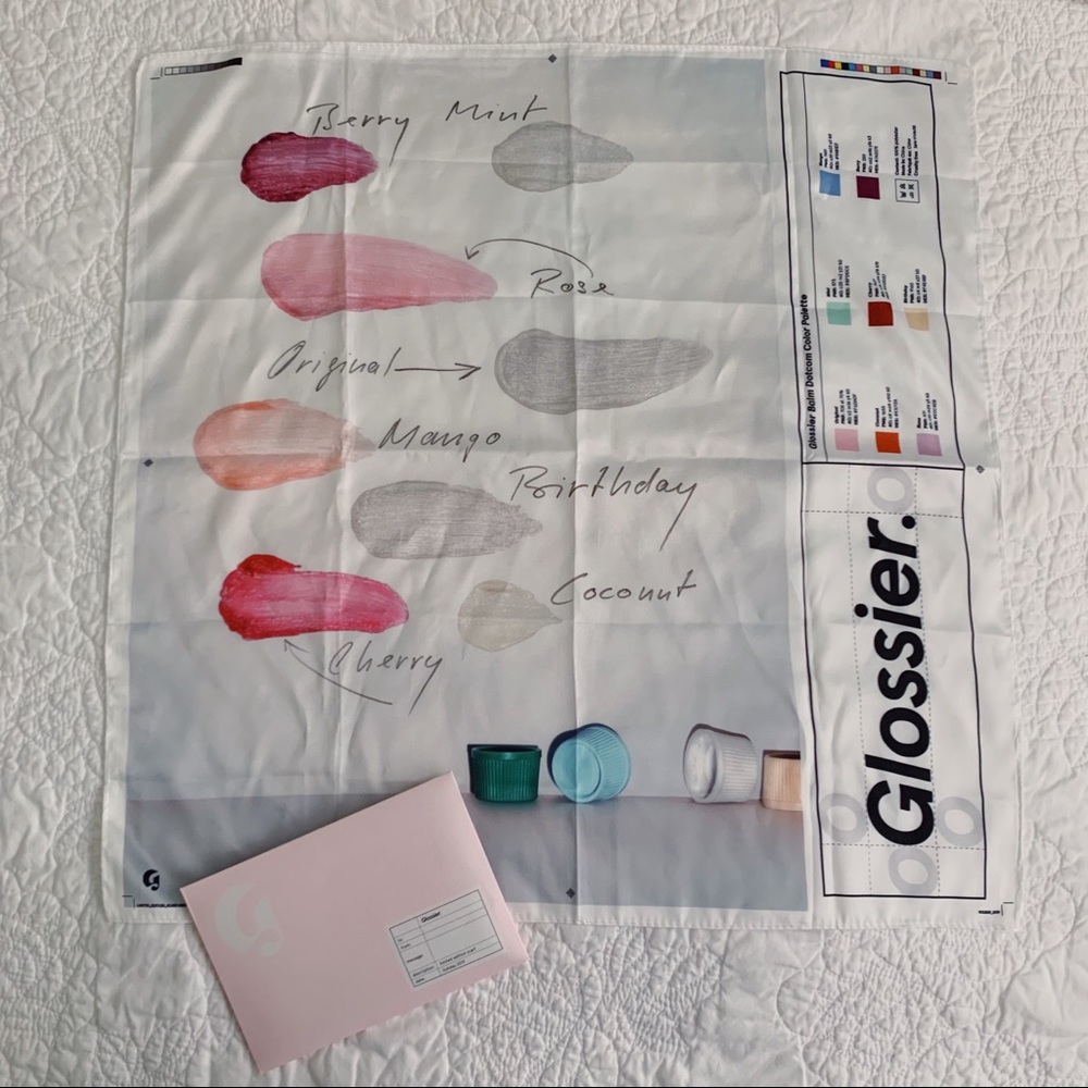 NWT limited edition holiday glossier scarf from 2019